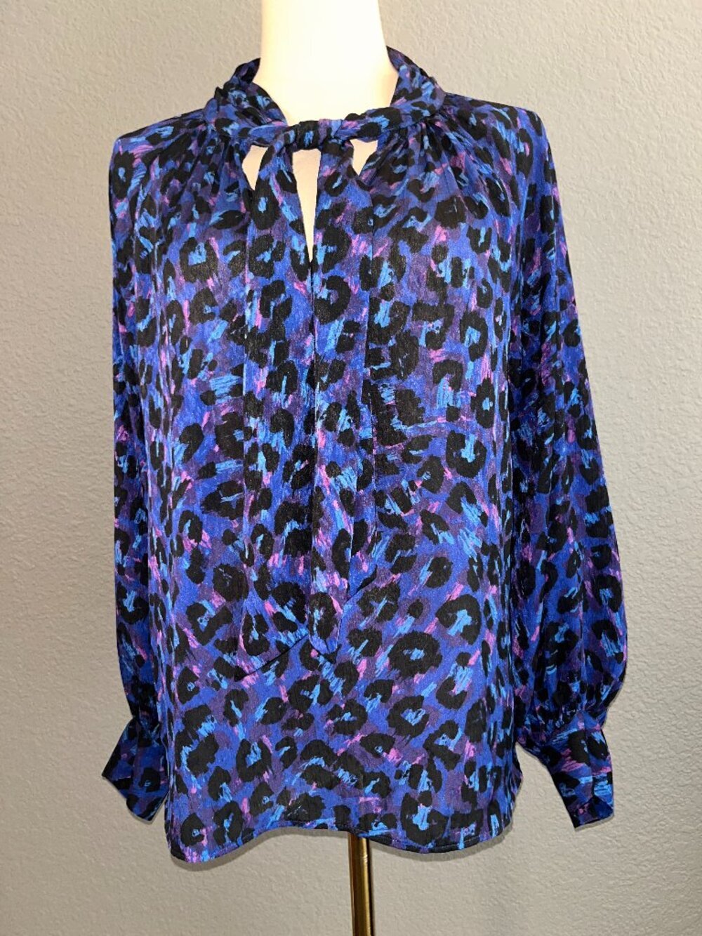 Ba&sh NWT Evereve Lady Lomo Top Blouse in Blue Leopard // S